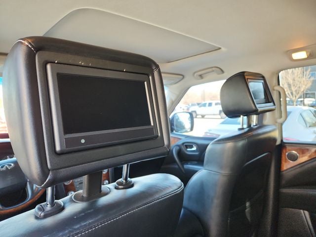 2017 INFINITI QX80 Base