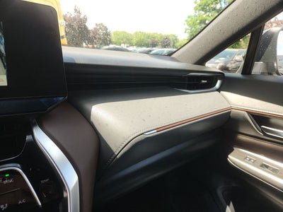 2024 Toyota Venza XLE