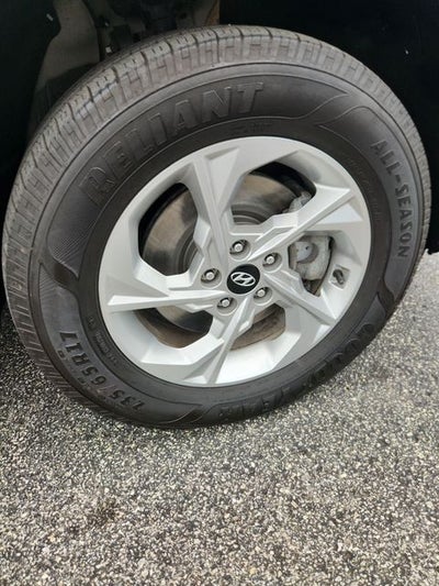 2022 Hyundai Tucson SE