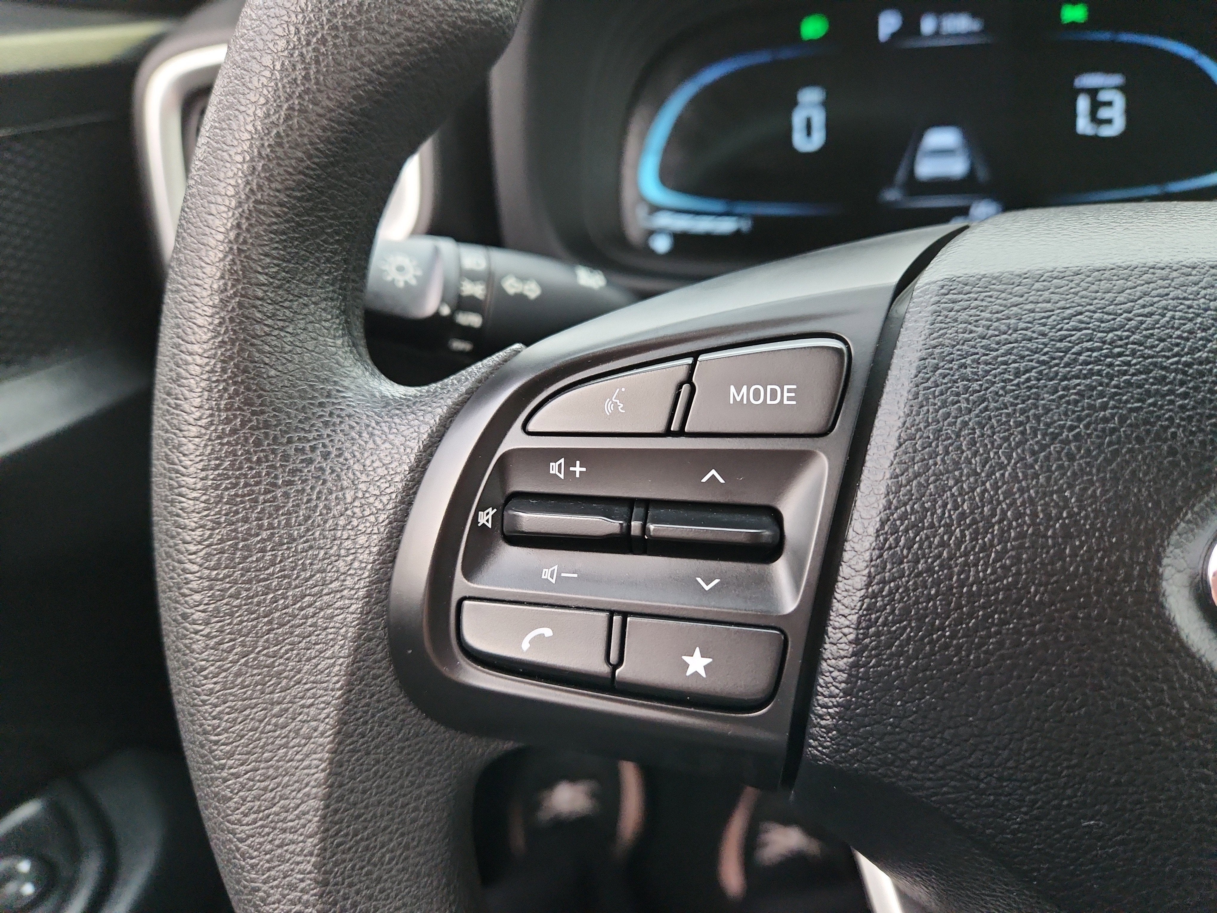 2024 Hyundai Venue SE