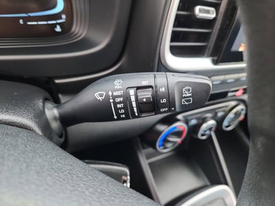 2024 Hyundai Venue SE