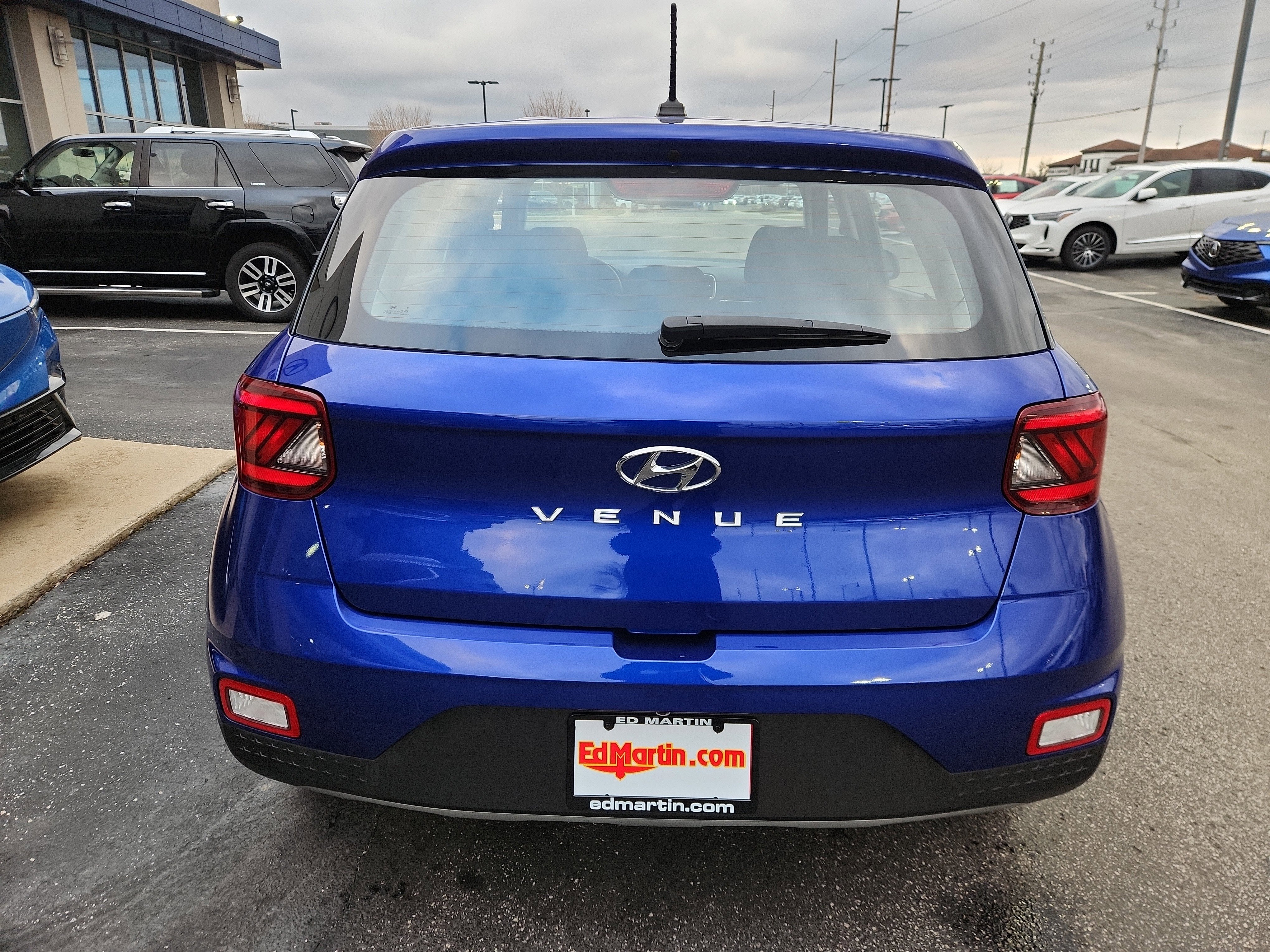 2024 Hyundai Venue SE