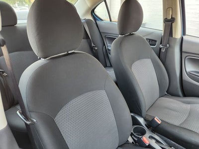 2024 Mitsubishi Mirage G4 ES