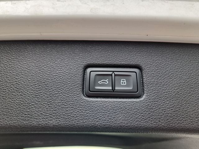 2025 Audi Q7 55 Premium Plus quattro