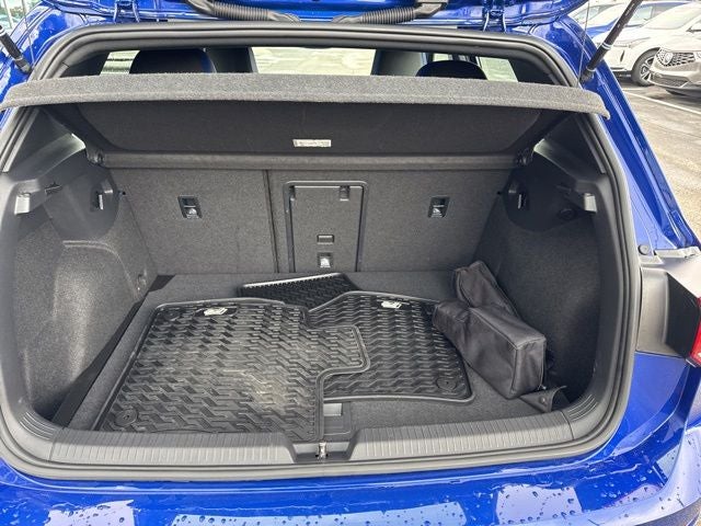 2022 Volkswagen Golf R 2.0T