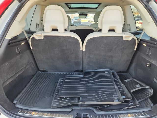 2021 Volvo XC90 T5 Momentum