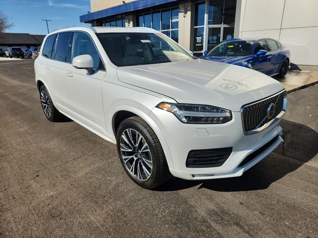 2021 Volvo XC90 T5 Momentum