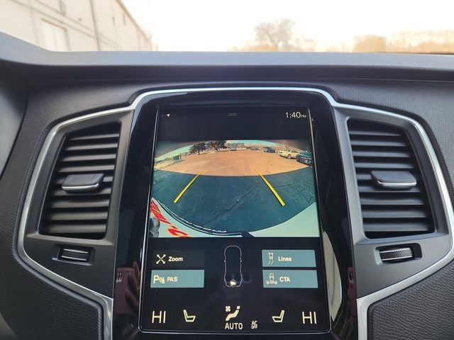 2021 Volvo XC90 T5 Momentum