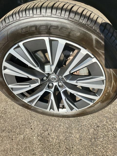 2021 Volvo XC90 T5 Momentum